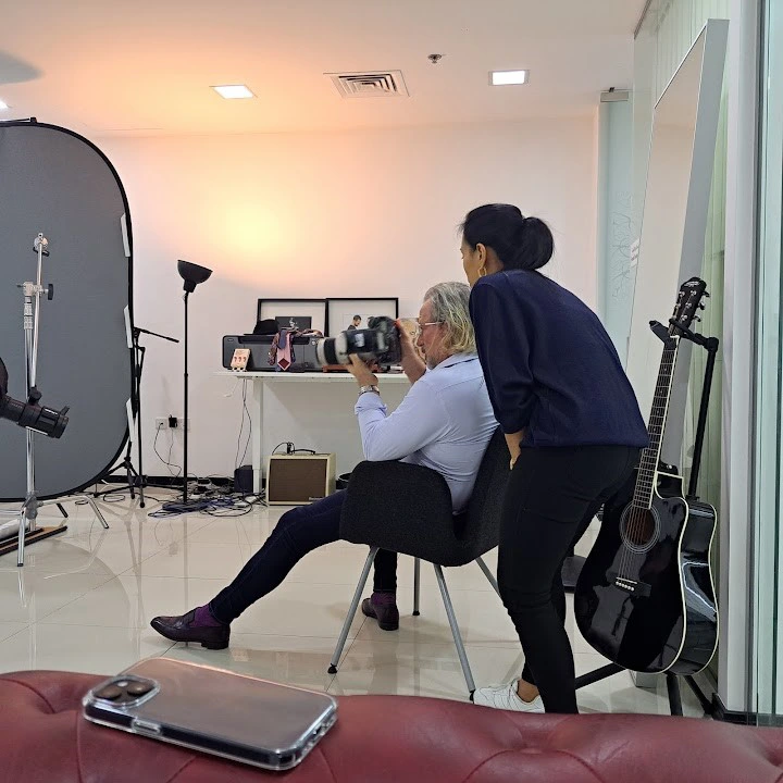 Capturing Moments with Blue Eye Picture