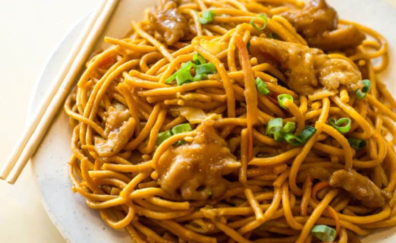 Chowmein at Din Tai Fung Chinese Restaurant